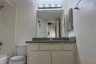 2626 Holly Hall St, Houston, TX 77054 - Photo 5