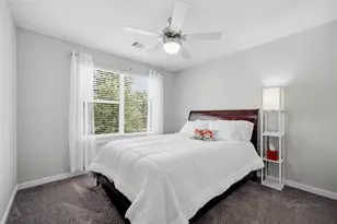 910 Hillstar St, Houston, TX 77009 - Photo 17
