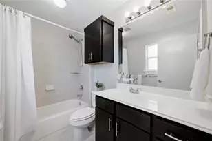 910 Hillstar St, Houston, TX 77009 - Photo 15