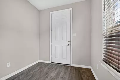 187 Lucky Manor Lane, La Porte, TX 77571 - Photo 5