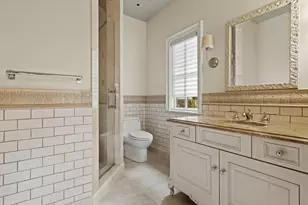1 Gage Ct, Houston, TX 77024 - Photo 47
