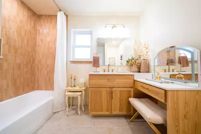 2011 Ottawa Lane, Houston, TX 77043 - Photo 9