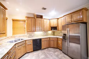 1107 Du Barry Ln, Houston, TX 77018 - Photo 7