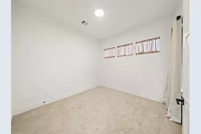 2416 Sumpter Street #A, Houston, TX 77026 - Photo 11