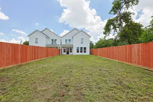 7410 Hezekiah Dr, Houston, TX 77088 - Photo 25