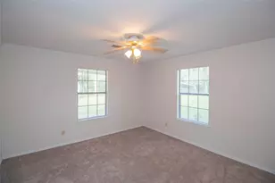 320 Bridgeview Dr, Onalaska, TX 77360 - Photo 11