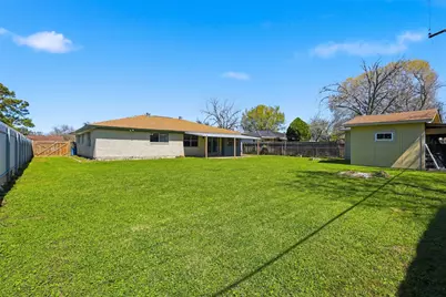 7118 Heron Drive, Houston, TX 77087 - Photo 35