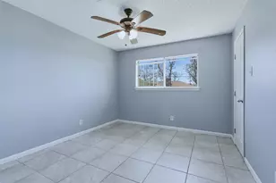 7118 Heron Dr, Houston, TX 77087 - Photo 29