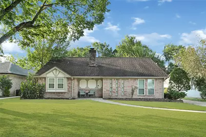 5343 Royal Parkway, Friendswood, TX 77546 - Photo 1