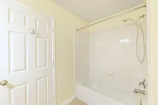10834 Windfern Lakes St, Houston, TX 77064 - Photo 13