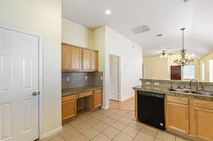 10834 Windfern Lakes St, Houston, TX 77064 - Photo 7
