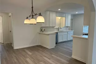 56 Trenwood Ln, Houston, TX 77022 - Photo 9