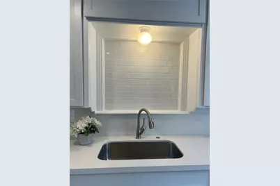 56 Trenwood Lane, Houston, TX 77022 - Photo 13