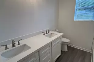 56 Trenwood Ln, Houston, TX 77022 - Photo 19