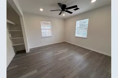 56 Trenwood Lane, Houston, TX 77022 - Photo 25