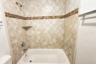 2110 Turner Dr, Houston, TX 77093 - Photo 17