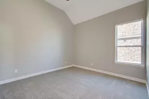 610 Rain Cloud Dr, Baytown, TX 77523 - Photo 9