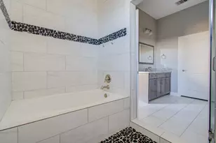 610 Rain Cloud Dr, Baytown, TX 77523 - Photo 17