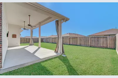 610 Rain Cloud Drive, Baytown, TX 77523 - Photo 37