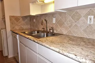 9707 Richmond Ave, Houston, TX 77042 - Photo 5