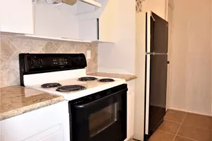 9707 Richmond Ave, Houston, TX 77042 - Photo 7