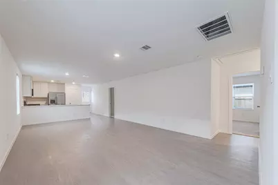 18068 Trepito Avenue, New Caney, TX 77357 - Photo 5