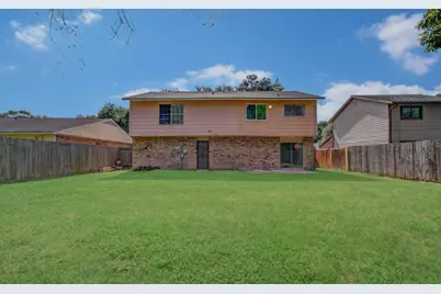 16527 Quail Dale Drive, Houston, TX 77489 - Photo 37