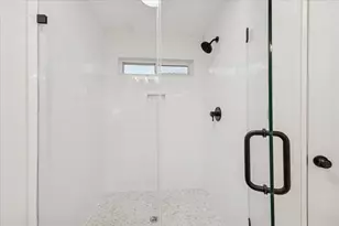 3110 Salem Ct, Sugar Land, TX 77478 - Photo 23