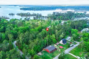 1412 W Lake Dr, Houston, TX 77336 - Photo 1