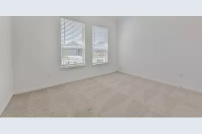 3015 King Oaks Street, Baytown, TX 77251 - Photo 17
