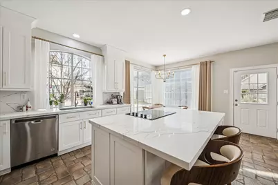 15910 Park Center Drive, Houston, TX 77059 - Photo 11