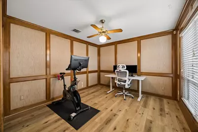 12107 Burgoyne Drive, Houston, TX 77077 - Photo 19
