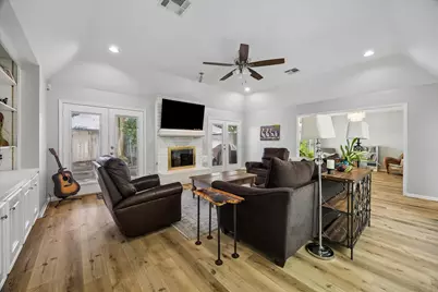 12107 Burgoyne Drive, Houston, TX 77077 - Photo 7