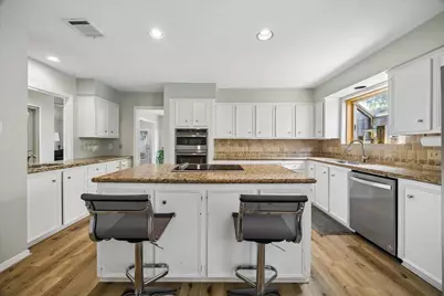 12107 Burgoyne Drive, Houston, TX 77077 - Photo 9