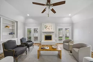 12107 Burgoyne Dr, Houston, TX 77077 - Photo 3