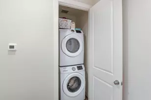5209 Allen St, Houston, TX 77007 - Photo 15
