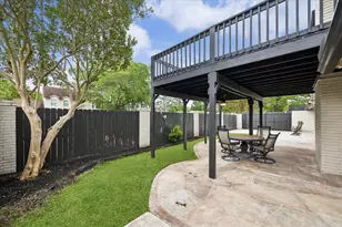 10602 Riverview Dr, Houston, TX 77042 - Photo 41
