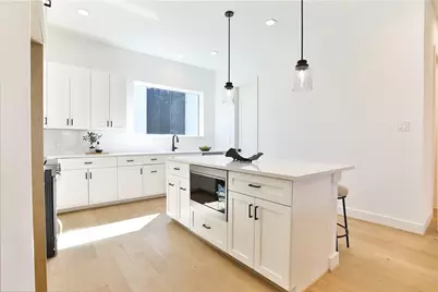1020 W 15th 1/2 Street #A, Houston, TX 77008 - Photo 25