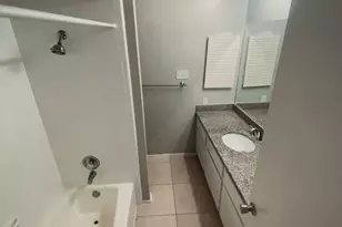 2210 Dorrington St, Houston, TX 77030 - Photo 13