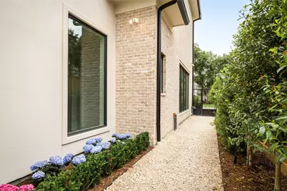 4006 Overbrook Lane, Houston, TX 77027 - Photo 45