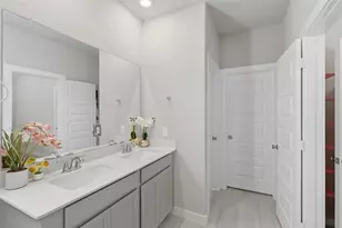 9946 Storehouse Dr, Houston, TX 77080 - Photo 15