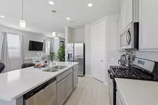 9946 Storehouse Dr, Houston, TX 77080 - Photo 9