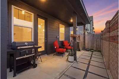 9946 Storehouse Drive, Houston, TX 77080 - Photo 23