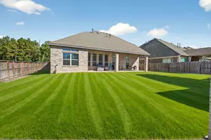 23426 Yaupon Hills Dr, New Caney, TX 77357 - Photo 15