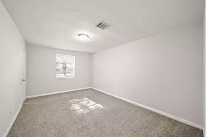 4319 Tiffany Drive, Houston, TX 77045 - Photo 5