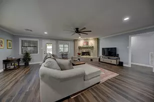 1600 Pecan St, Brenham, TX 77833 - Photo 9