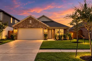 13313 Dalvay Beach Dr, Texas City, TX 77568 - Photo 1