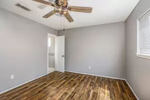 206 Kelly Ln, Baytown, TX 77521 - Photo 21
