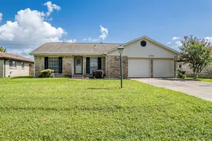206 Kelly Ln, Baytown, TX 77521 - Photo 3