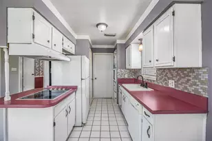 206 Kelly Ln, Baytown, TX 77521 - Photo 15